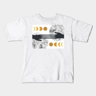 Pixel art hands and moon Kids T-Shirt